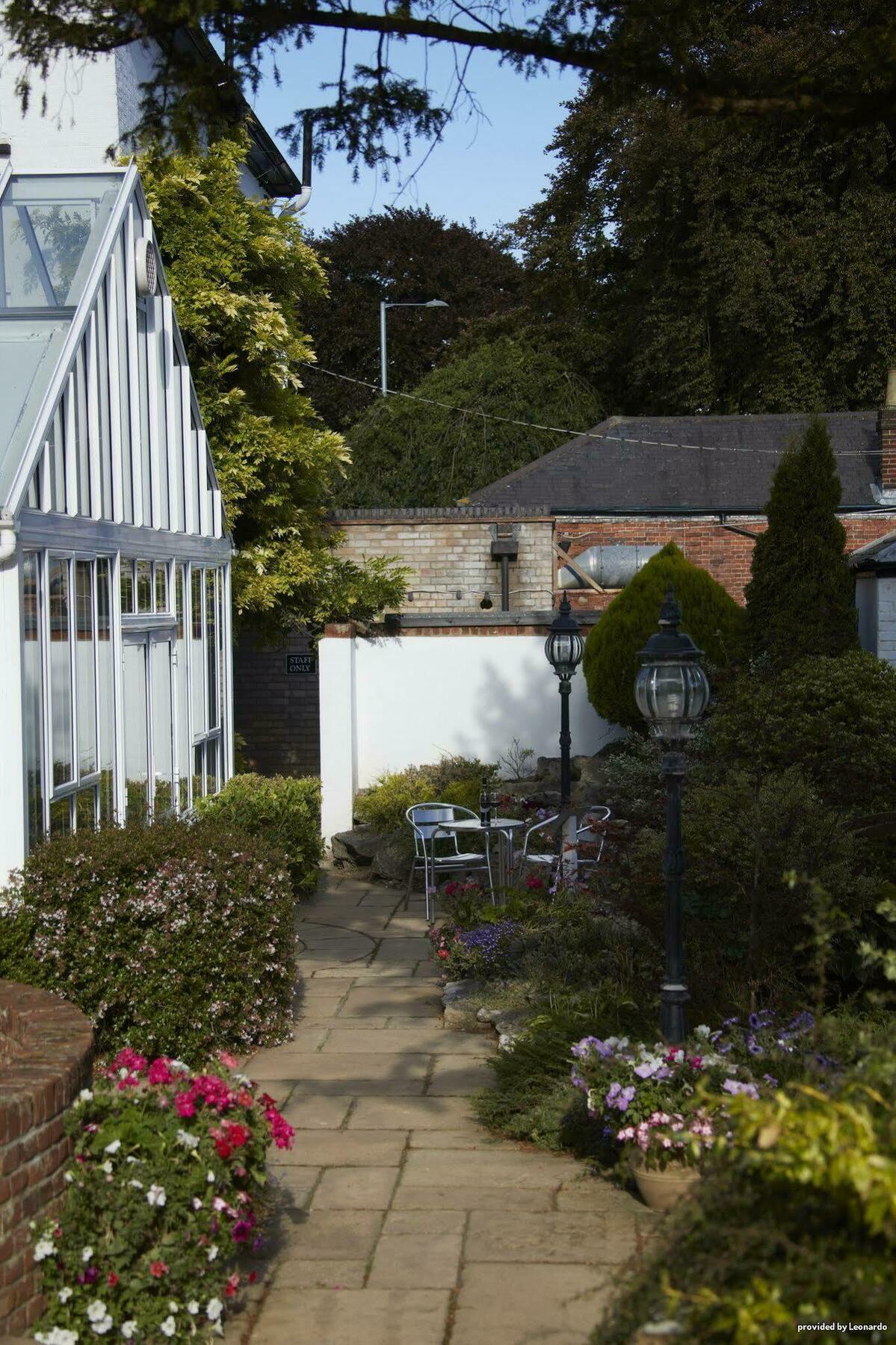 Western Annesley House