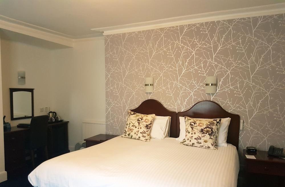 Western Annesley House 3*